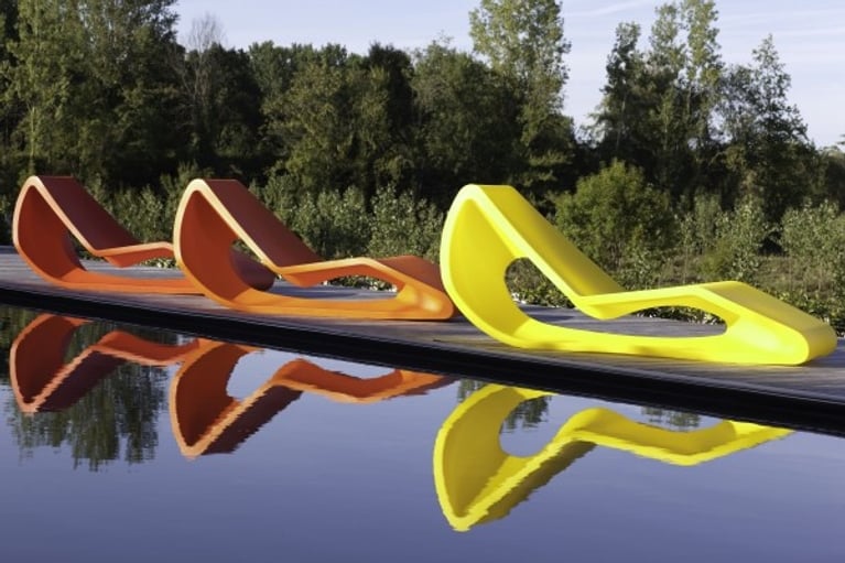 Shopping chaises longues