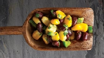 Salade de haricots noirs et de maïs