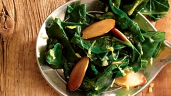 Bette à carde au citron et aux amandes