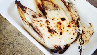 Endives braisées à la sauce Mornay