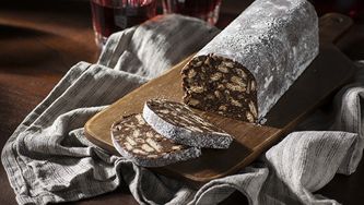 Saucisson de chocolat aux noisettes