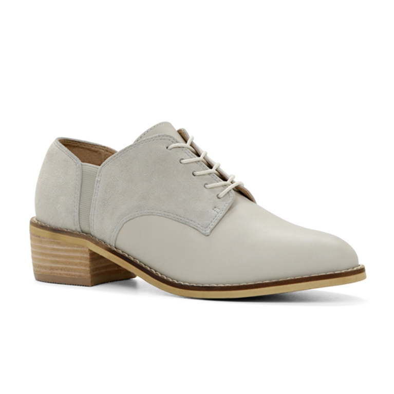 14 chaussures masculines à talons plats