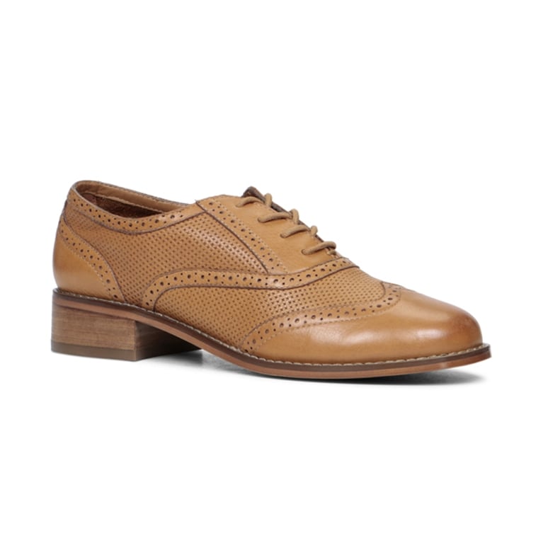 14 chaussures masculines à talons plats