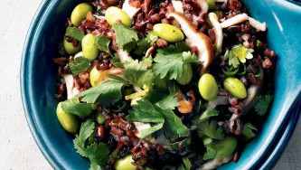 Salade de riz noir et d’edamames