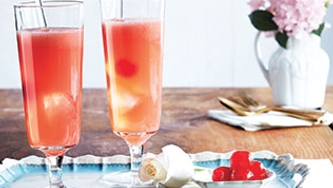 Cocktail à la rhubarbe