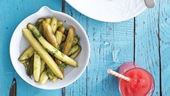 Cornichons marinés express