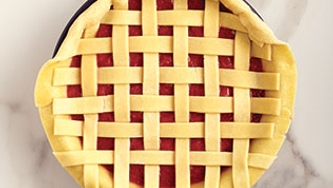 Comment faire un treillis de pâte sur une tarte?