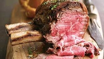 Rôti de côtes de bœuf en croûte d’épices de Julie Le Breton