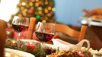 3 vins à déguster avec notre menu de Noël