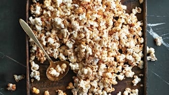 Popcorn sucré-salé au paprika fumé