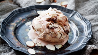 Crème glacée au sticky toffee