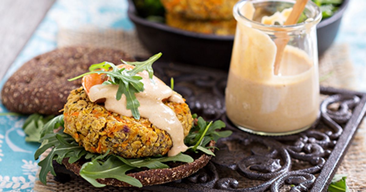 Burgers de pois chiches et falafel - Châtelaine