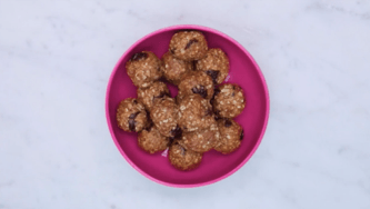 Boules d’énergie cerises et amandes