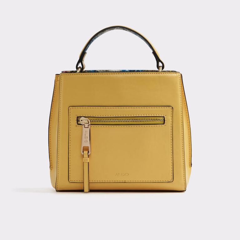 Tendance mode: le printemps sera jaune (et peut-être chaud!)