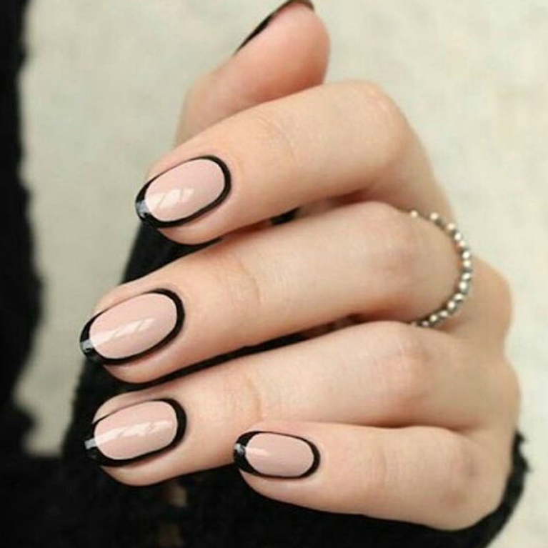 Tendance manucure: 11 teintes de vernis nude