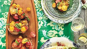 Bruschetta de tomates cerises rôties