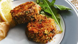 Croquettes de crabe et mayonnaise épicée
