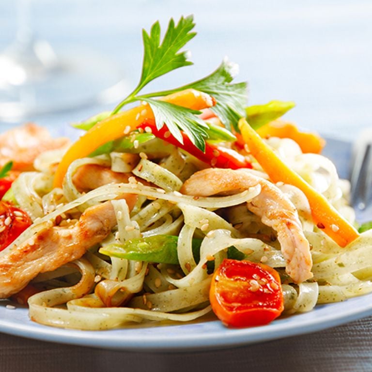 Sauce au poulet, à l'avocat et à la coriandre