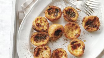Tartelettes portugaises (pastéis de nata) à l’érable, d’Helena Loureiro