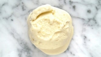 Crème glacée au miso