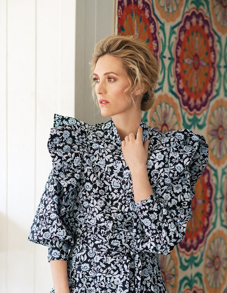Evelyne Brochu joue, chante, aime
