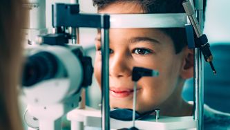 La myopie chez les enfants : un dommage collatéral de la pandémie