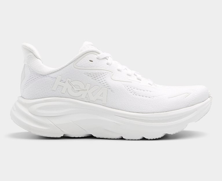 sneaker hoka