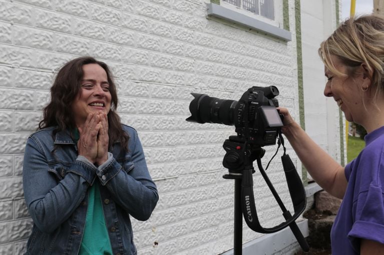 Colombe St-Pierre : les coulisses de notre séance photo