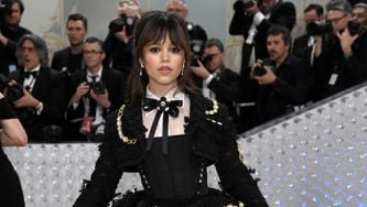 Adopte le look de... Jenna Ortega