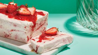 Semifreddo aux fraises et au miel