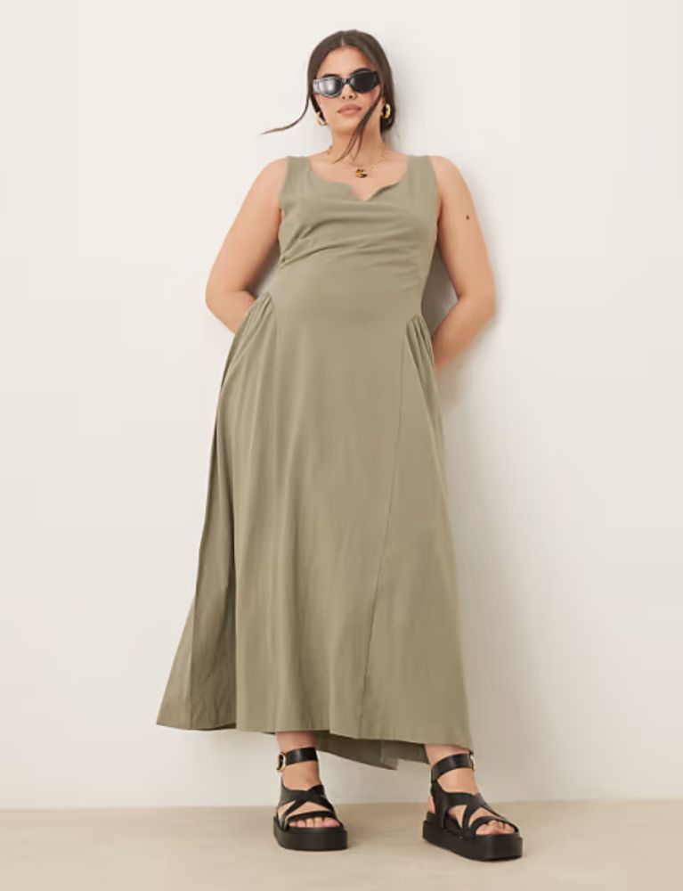 De jolies robes taille plus à porter partout