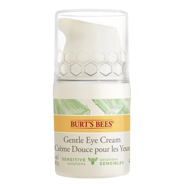 Avez-vous vraiment besoin d'une crème pour le contour des yeux?