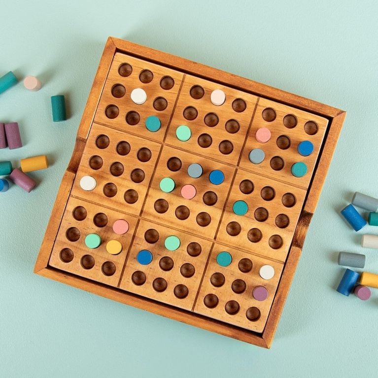 18 idées-cadeaux de Noël pour les adeptes de design
