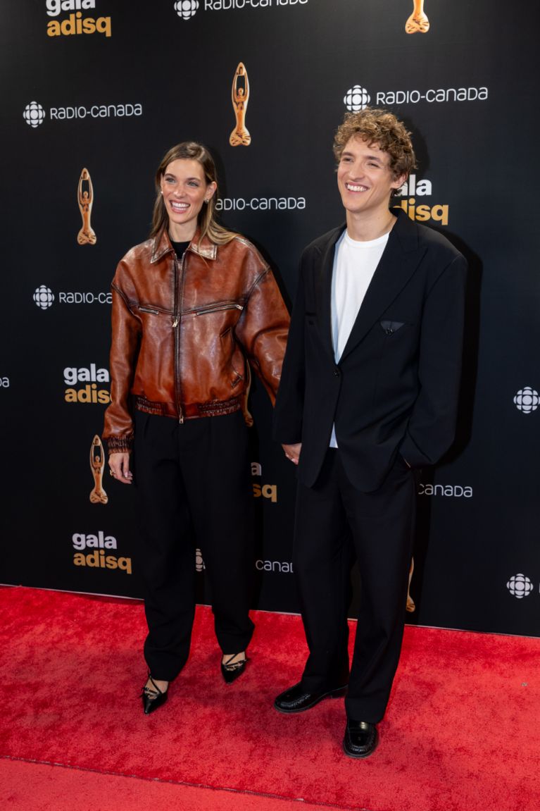 Gala de l’ADISQ 2024 : les plus beaux looks du tapis rouge