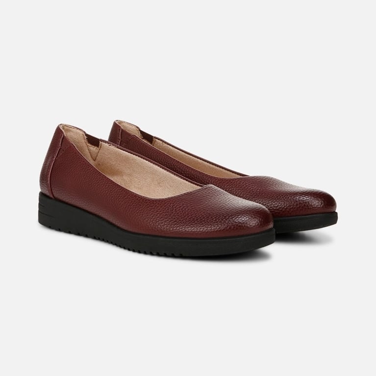5 modèles de souliers essentiels pour votre garde-robe