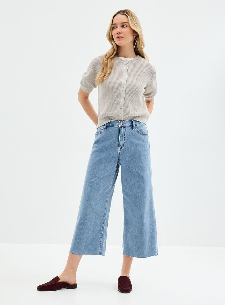 Jeans: les coupes et les couleurs tendance à adopter en 2026
