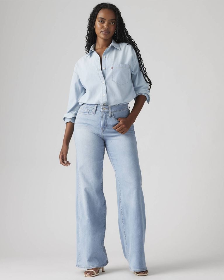 Jeans: les coupes et les couleurs tendance à adopter en 2026