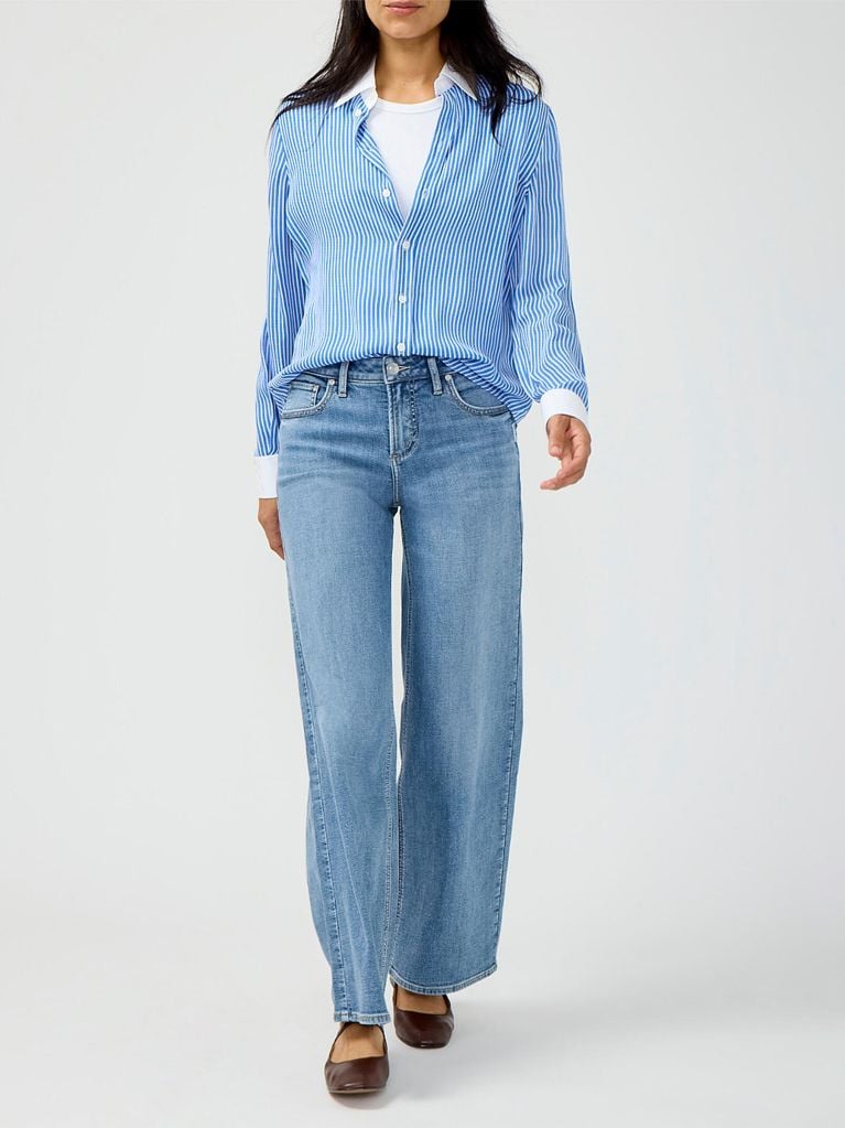 Jeans: les coupes et les couleurs tendance à adopter en 2026