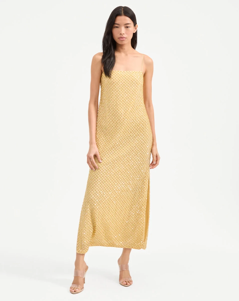 Les plus belles robes d’été, du bureau à la piscine