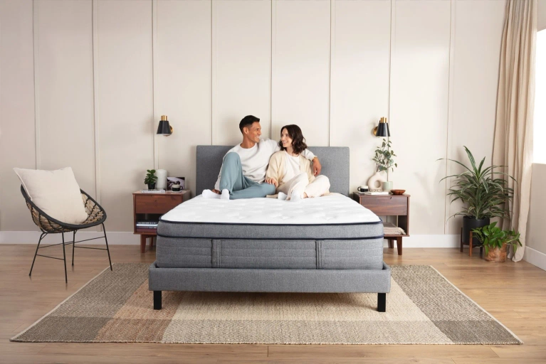Nous avons testé : le matelas hybride Endy