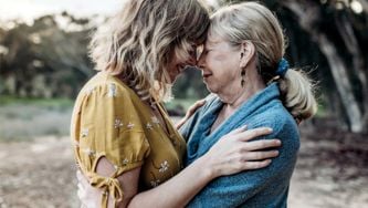 Proches aidantes: aider sans y laisser sa peau