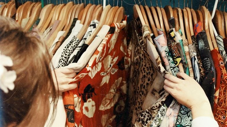 Comment revendre vos vêtements comme les pros