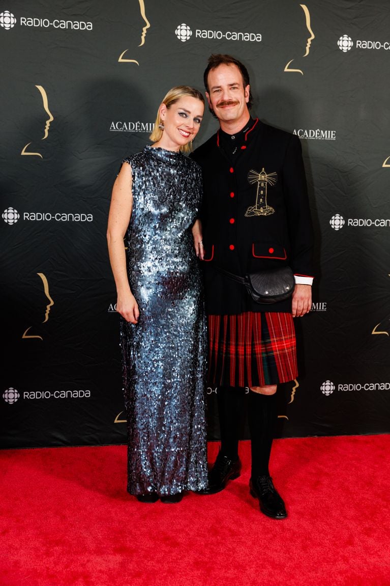 Prix Gémeaux 2025: les plus beaux looks du tapis rouge