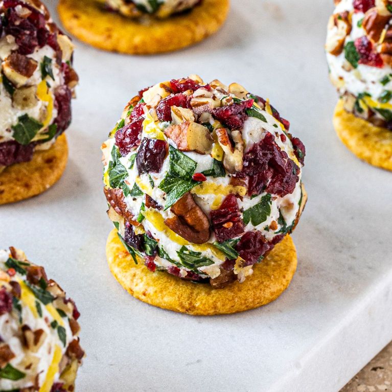 Des recettes de bouchées festives pour l'apéro des Fêtes