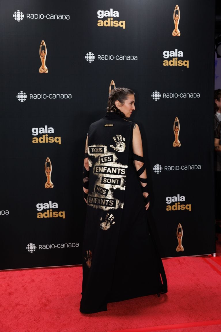 Gala de l'ADISQ 2025: les plus beaux looks du tapis rouge