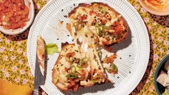 Sandwich fondant au thon et au kimchi (tuna melt)