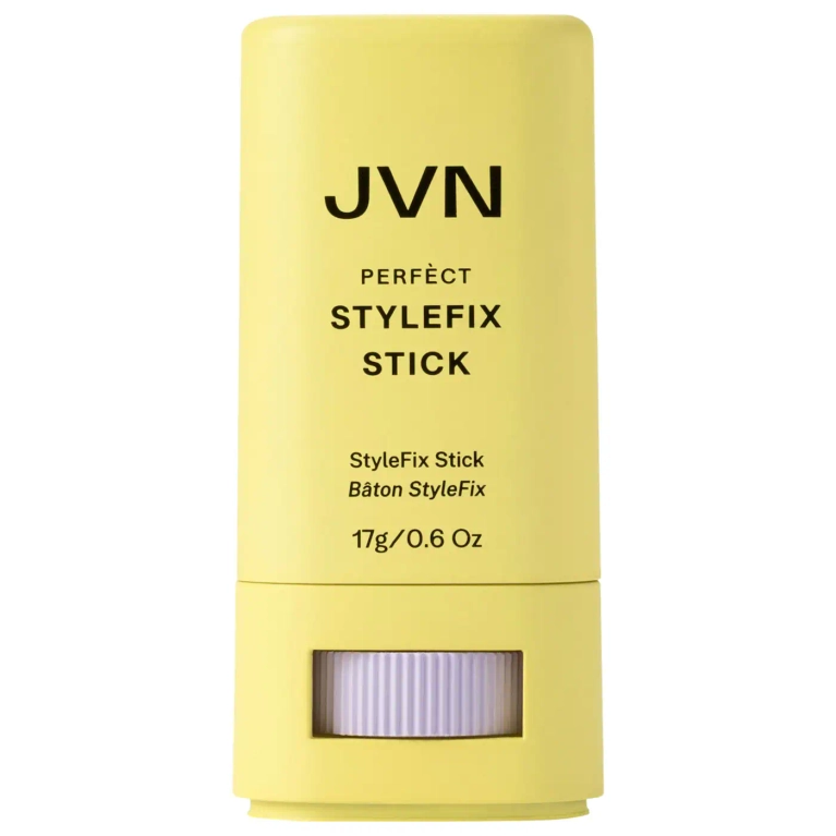 7 essentiels pour être stylée (mais pas fauchée) en voyage