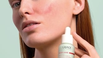 Uriage – Sérum lissant anti-rougeurs Roseliane
