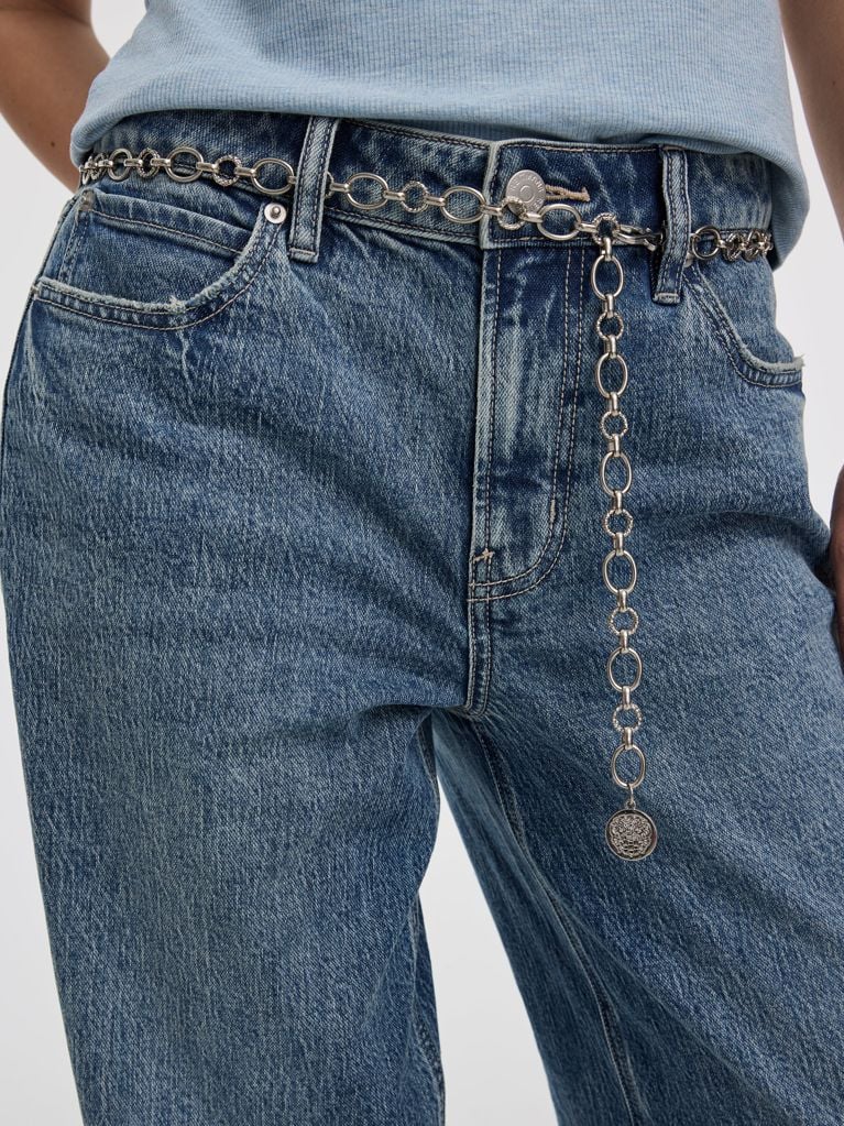 10 chics indispensables issus des soldes d'hiver de Reitmans, jusqu'à 70% de réduction
