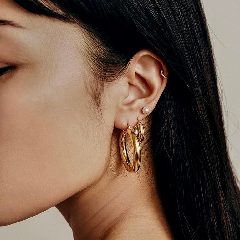 Lobes tombants: les astuces pour les camoufler (et les éviter!)